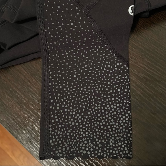Lululemon Tight Stuff II Tight Leggings Black Size 4, inseam 7/8 length - Picture 6 of 12